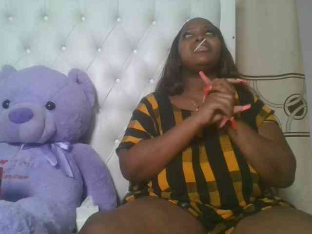 CuteTinkerbella webcam