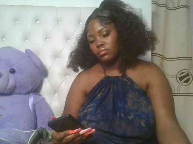 CuteTinkerbella webcam