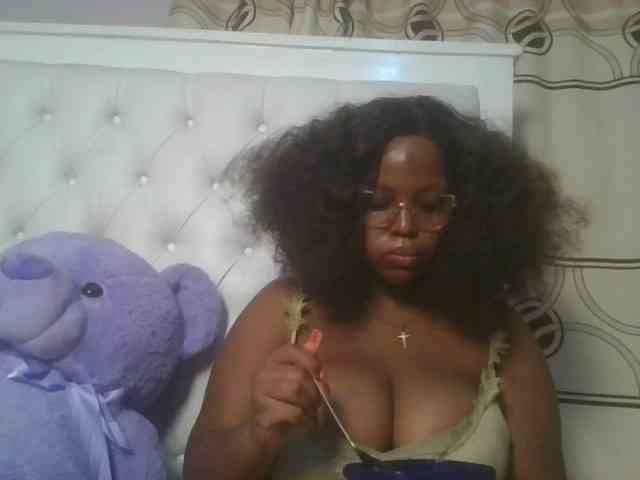 CuteTinkerbella webcam