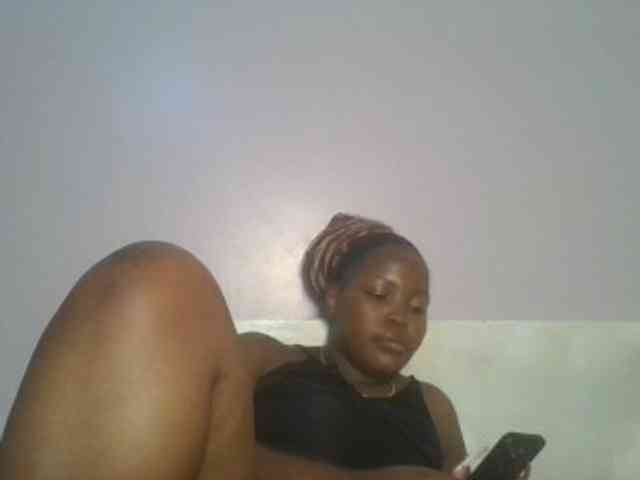 CuteTinkerbella webcam