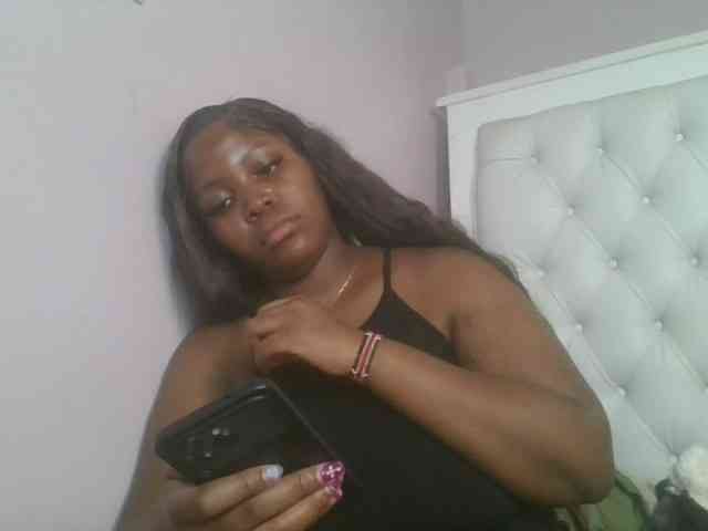 CuteTinkerbella webcam