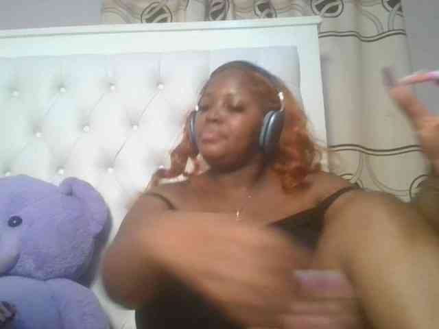 CuteTinkerbella webcam