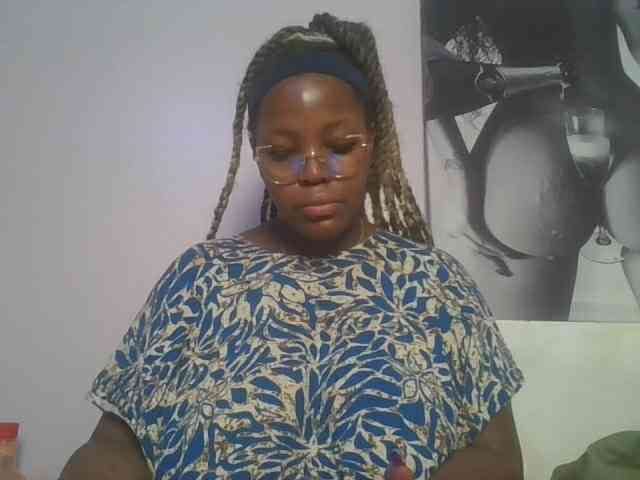 CuteTinkerbella webcam