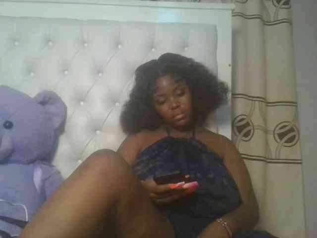 CuteTinkerbella webcam