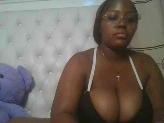 CuteTinkerbella webcam