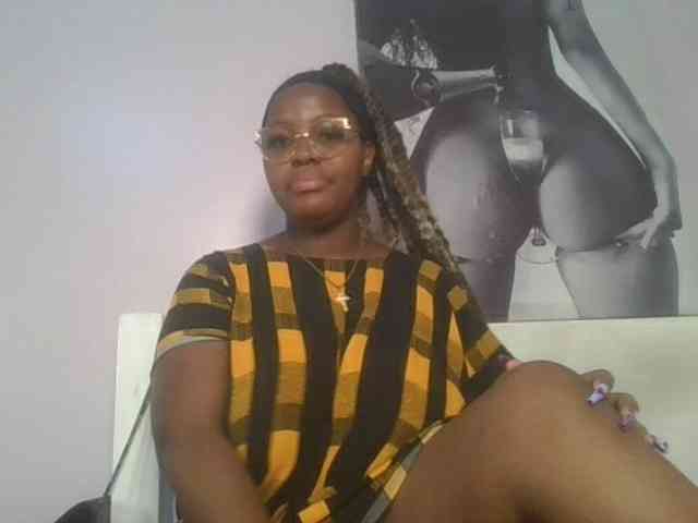 CuteTinkerbella webcam