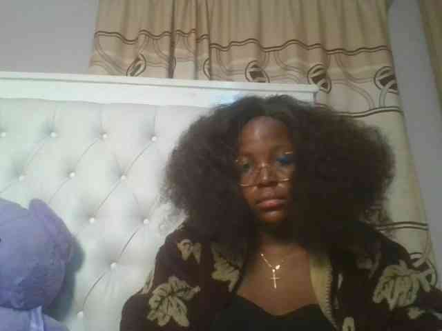 CuteTinkerbella webcam