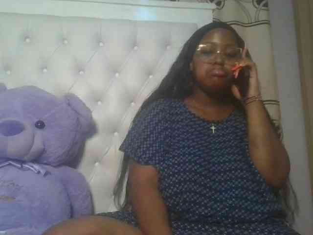 CuteTinkerbella webcam