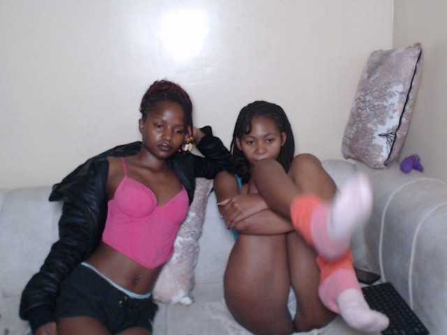 ItsYaGirlPookie's BongaCams show and profile