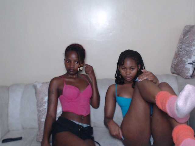 ItsYaGirlPookie's BongaCams show and profile