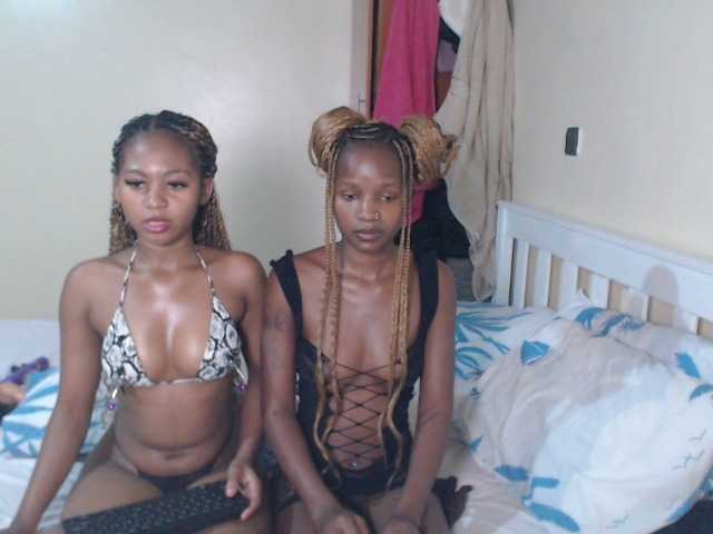 ItsYaGirlPookie's BongaCams show and profile