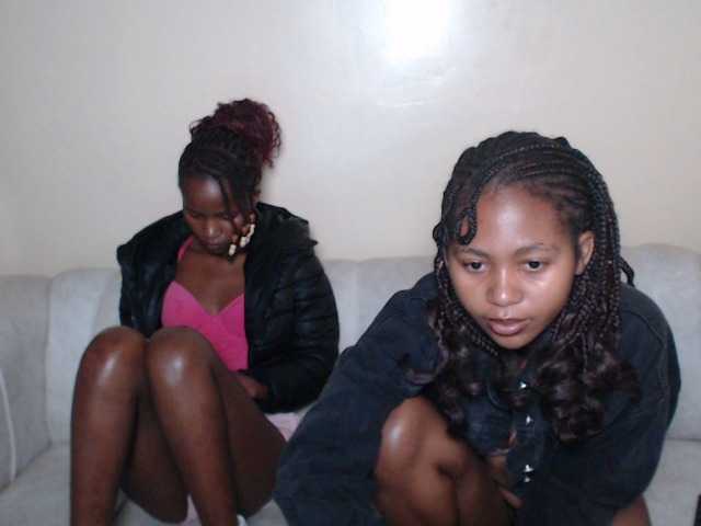 ItsYaGirlPookie's BongaCams show and profile