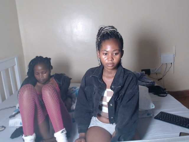 ItsYaGirlPookie's BongaCams show and profile