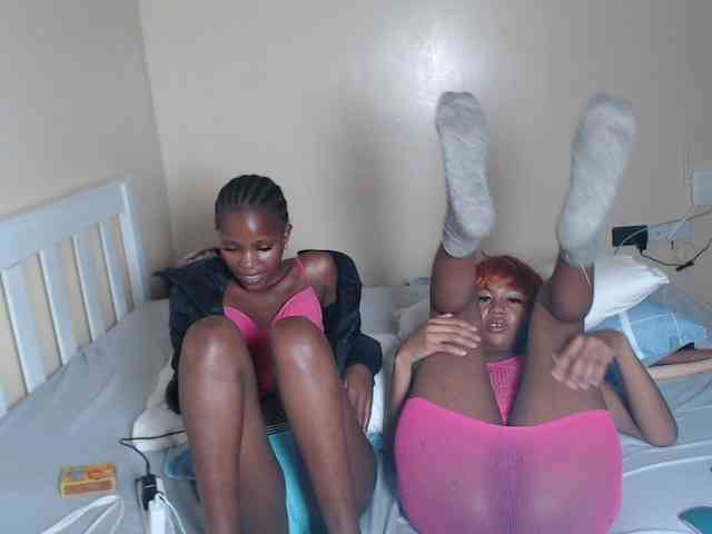 ItsYaGirlPookie webcam