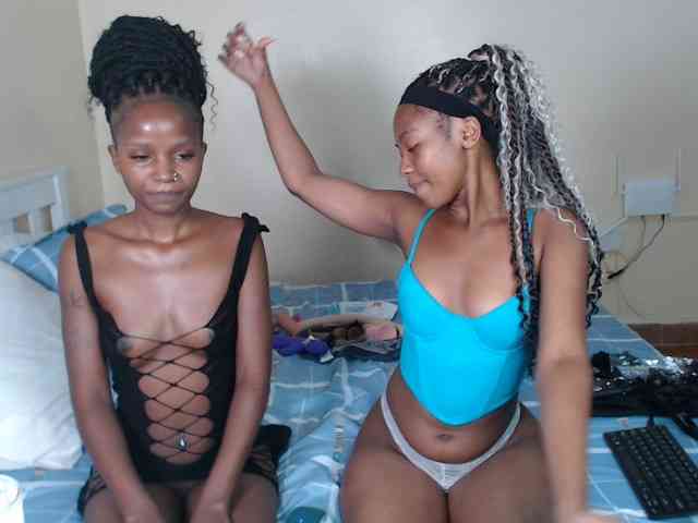 ItsYaGirlPookie webcam