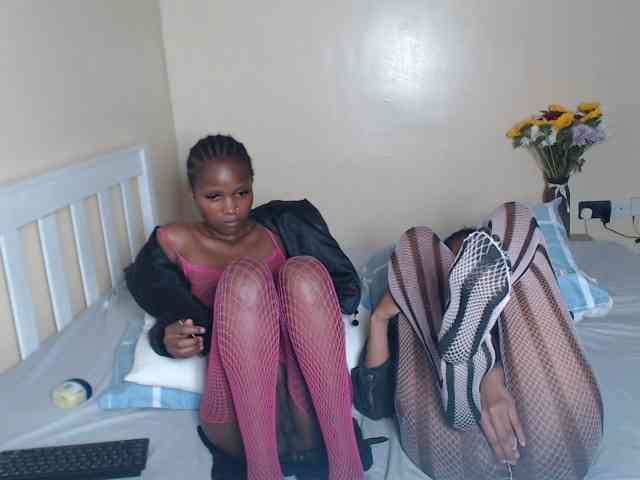 ItsYaGirlPookie webcam