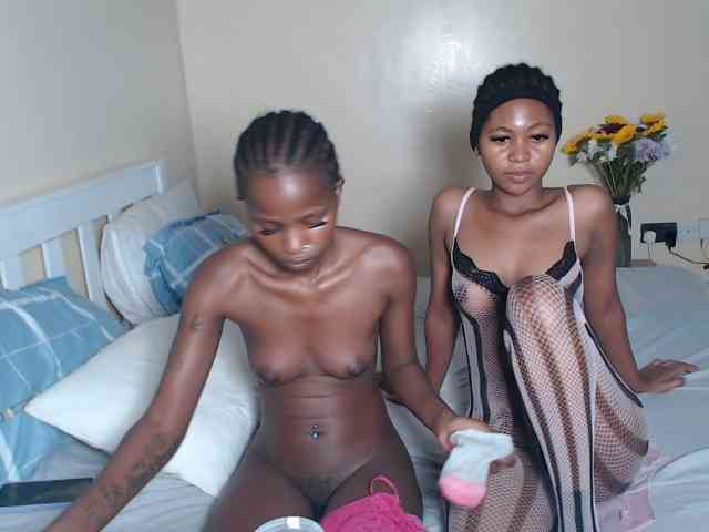 ItsYaGirlPookie webcam