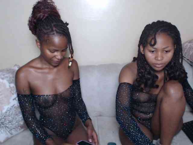 ItsYaGirlPookie webcam