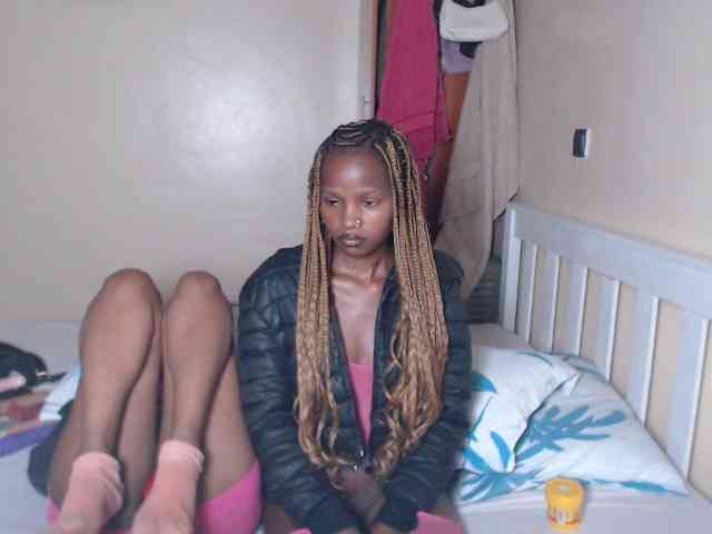 ItsYaGirlPookie webcam