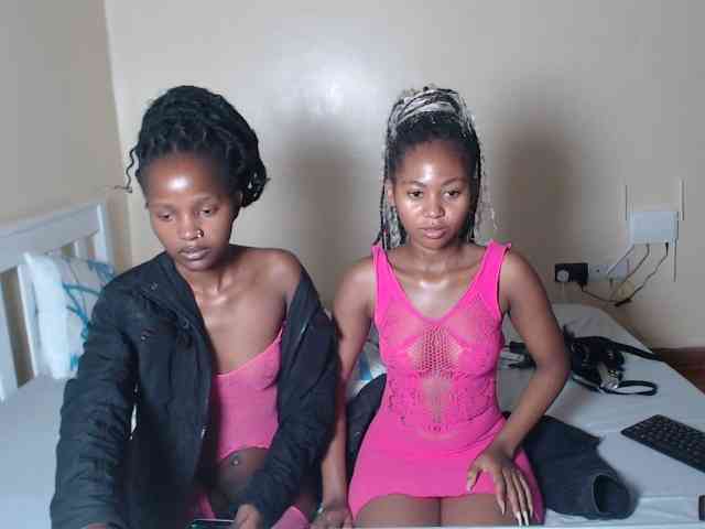 ItsYaGirlPookie webcam