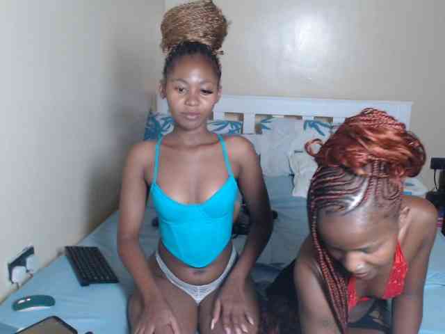 ItsYaGirlPookie webcam