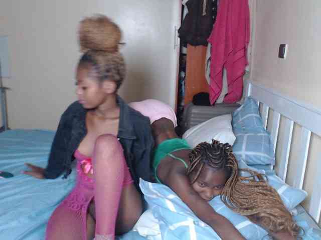 ItsYaGirlPookie webcam