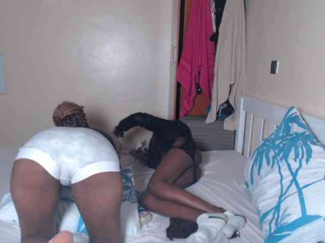 ItsYaGirlPookie webcam