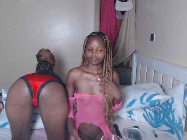 ItsYaGirlPookie webcam