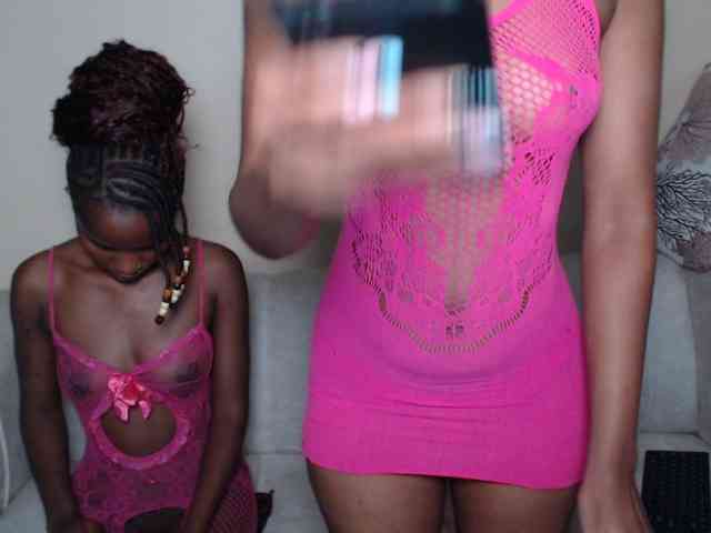 ItsYaGirlPookie webcam