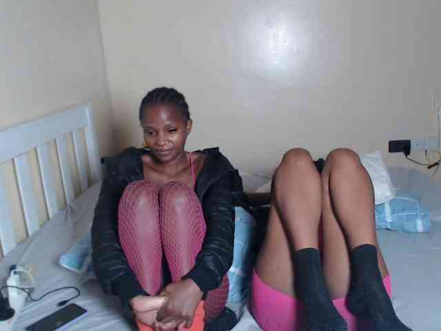 ItsYaGirlPookie webcam