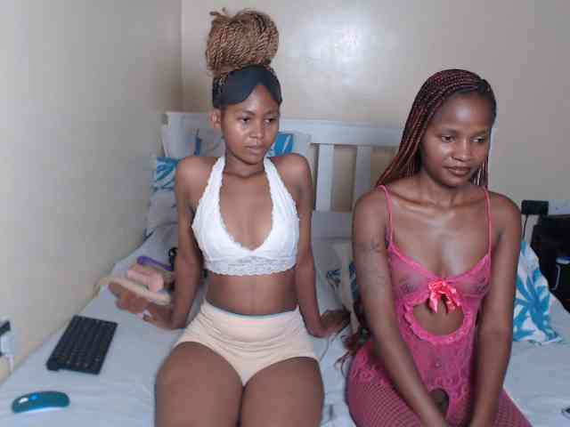 ItsYaGirlPookie webcam