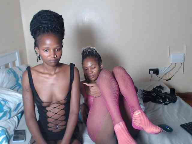 ItsYaGirlPookie webcam