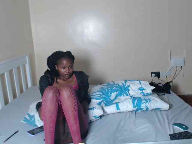 ItsYaGirlPookie webcam