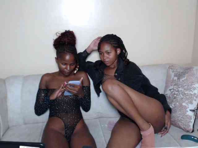 ItsYaGirlPookie webcam