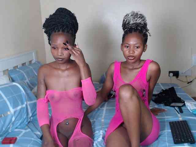 ItsYaGirlPookie webcam