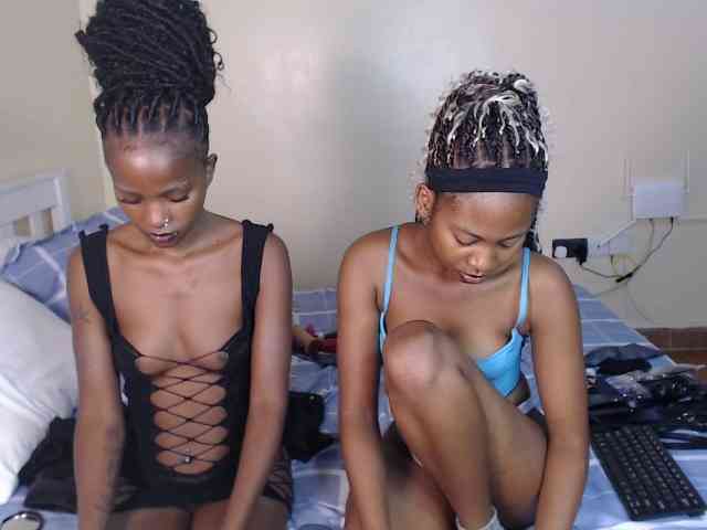 ItsYaGirlPookie webcam