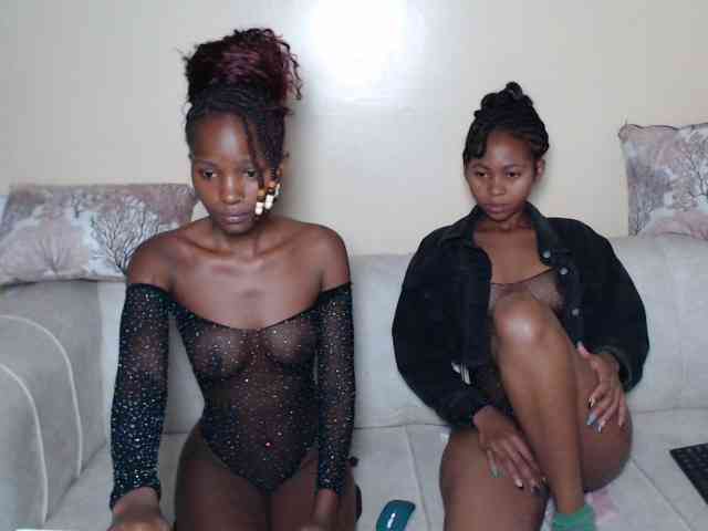 ItsYaGirlPookie webcam