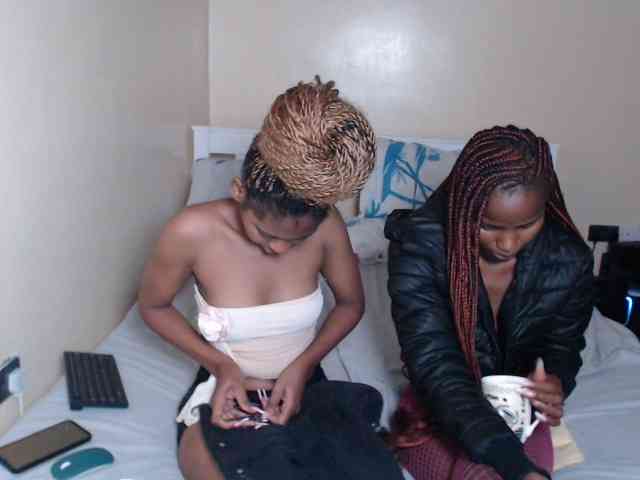 ItsYaGirlPookie webcam