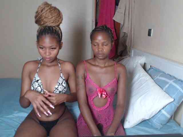 ItsYaGirlPookie webcam