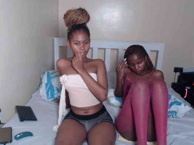 ItsYaGirlPookie webcam