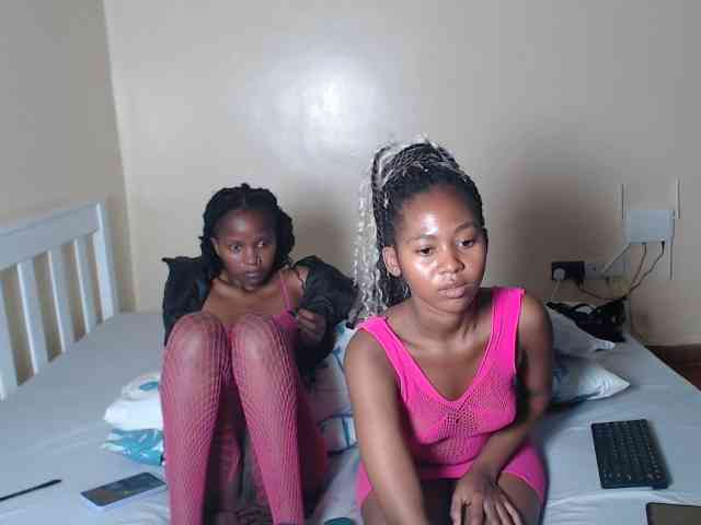 ItsYaGirlPookie webcam