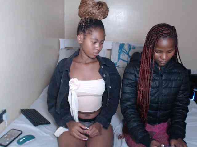 ItsYaGirlPookie webcam