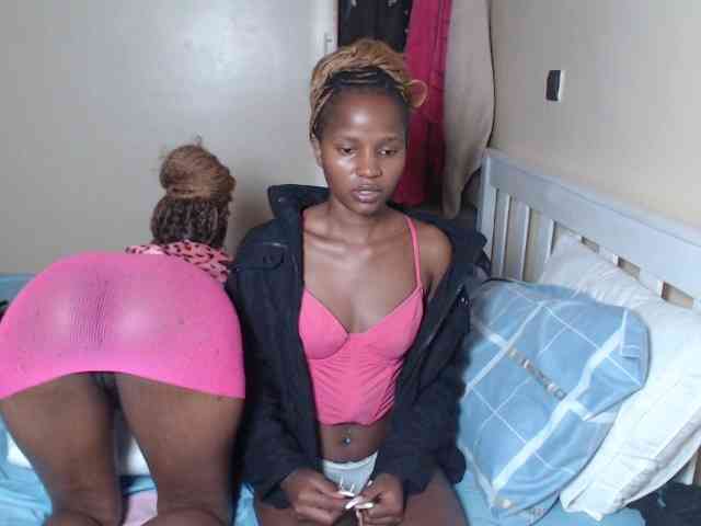 ItsYaGirlPookie webcam