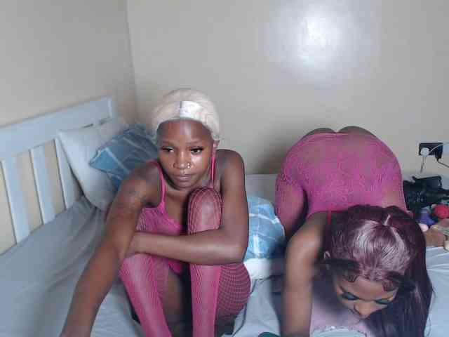 ItsYaGirlPookie webcam