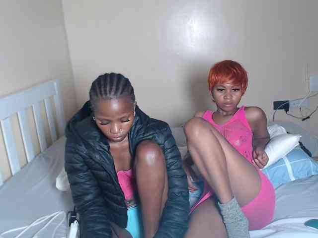 ItsYaGirlPookie webcam