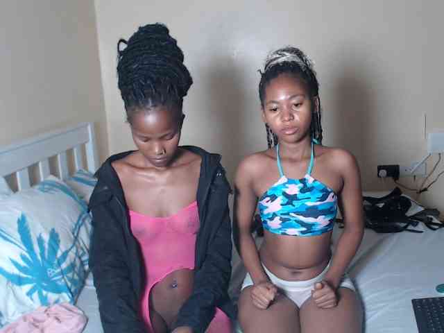 ItsYaGirlPookie webcam