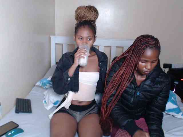 ItsYaGirlPookie webcam