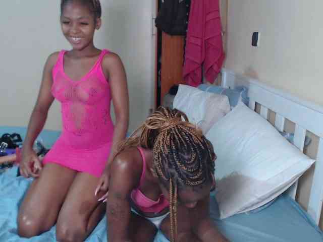 ItsYaGirlPookie webcam