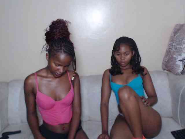 ItsYaGirlPookie webcam