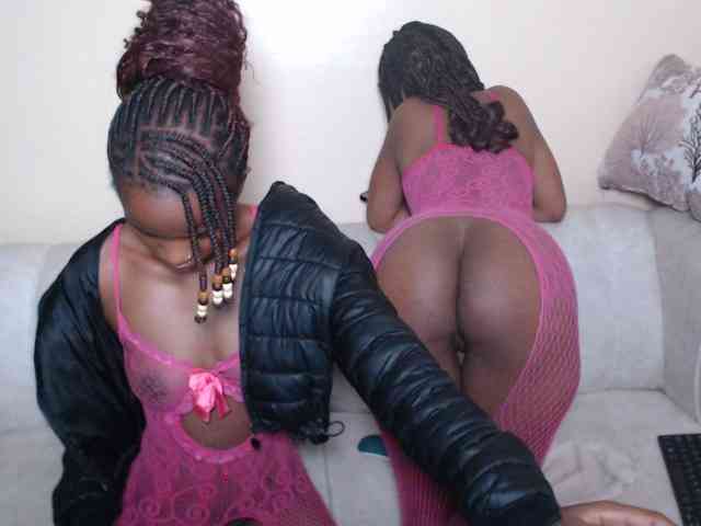 ItsYaGirlPookie webcam